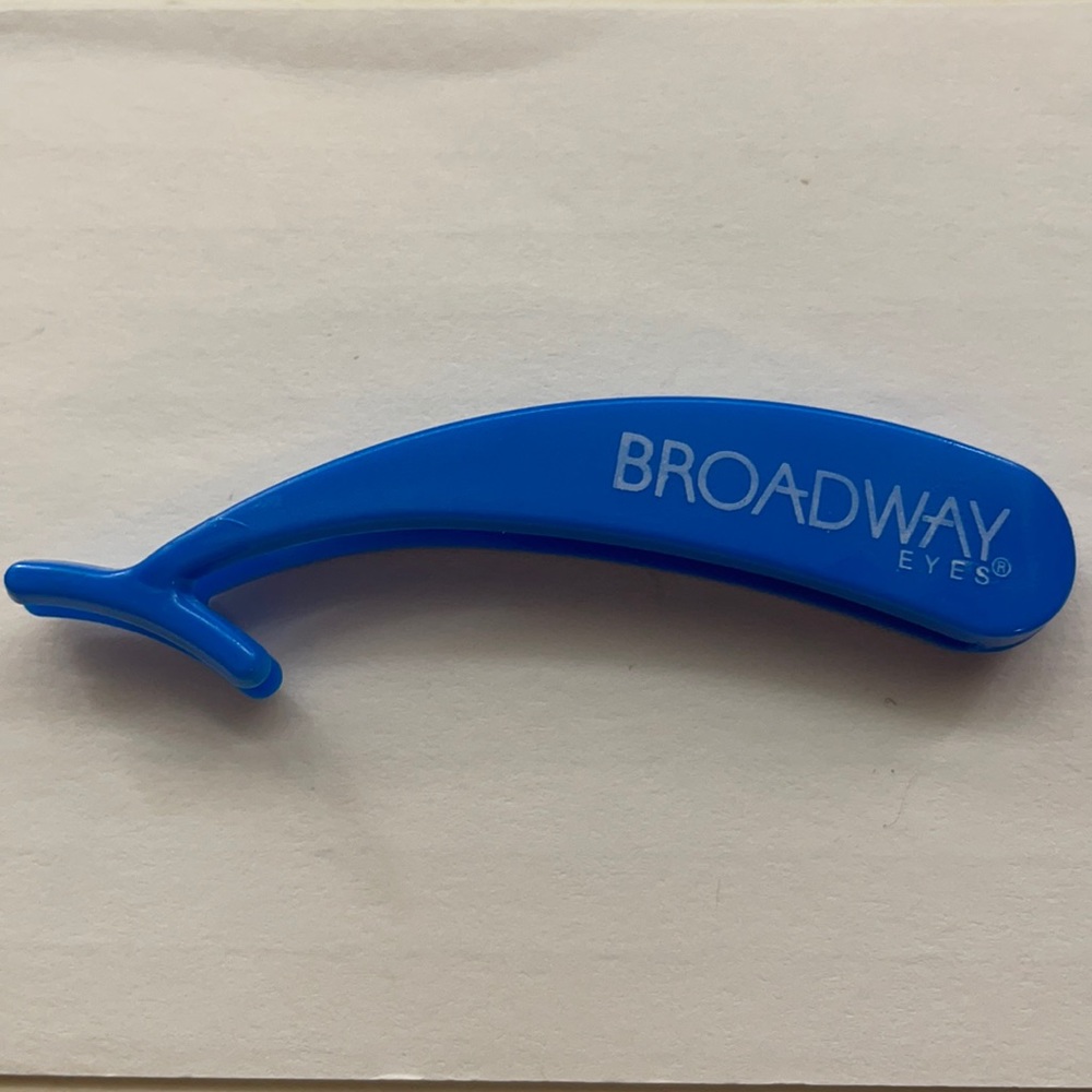 Broadway Eyes Lash Tweezers